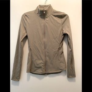 NWOT aritzia Babaton long sleeve zip up